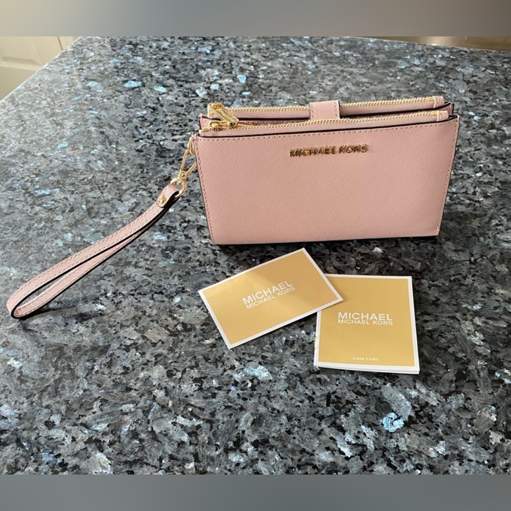Michael Kors leather smartphone wallet